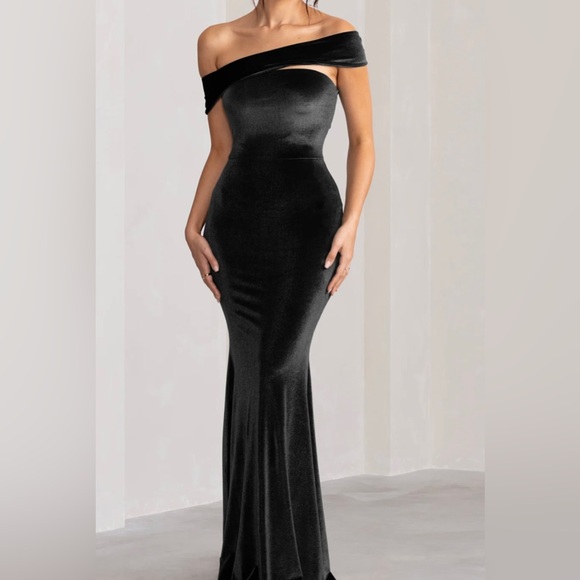 Black Velvet Asymmetrical Dress - Picture 2 of 8